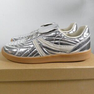 NiB FUN! Steve Madden Womens Madrid Silver Metalic Sneaker 7.5 Dance!!